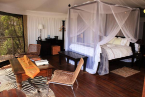 Taranga Safari Lodge